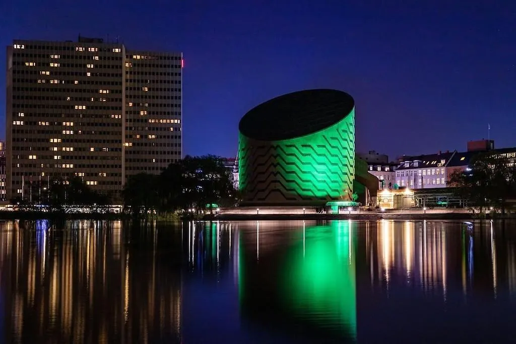 City Central 2Br Apartment Next To The Lakes Copenhagen Denmark