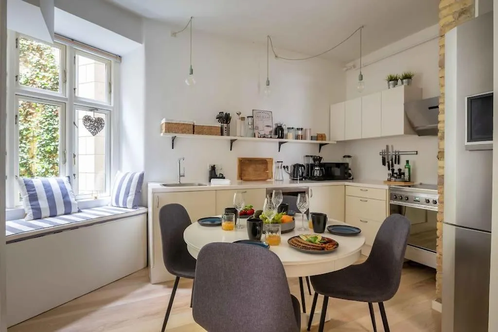 City Central 2Br Apartment Next To The Lakes Copenhagen